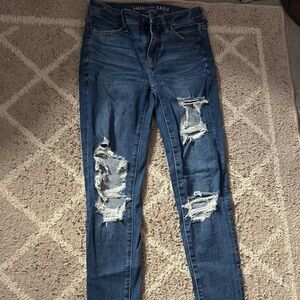 American Eagle Outfitters Women's Distressed Blue Jeans